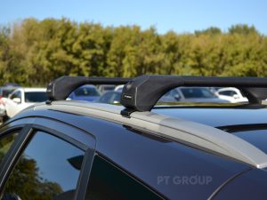 Поперечины универсальные 1,15 на интегрированные рейлинги черные