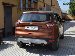 FORD Kuga II 2012-2019 (съемный квадрат)