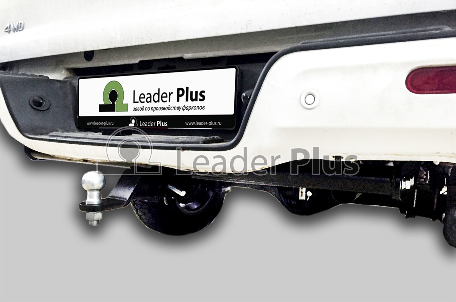 TOYOTA HILUX (4WD) 2015-… / JAC T6 (пикап) 2019-… ( ШАР ВСТАВКА 50*50 )